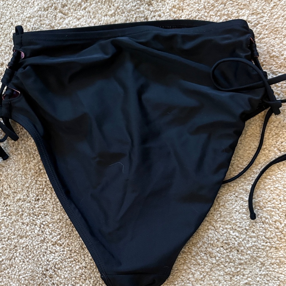 Xhilaration Black High-Waist Bikini Bottom with Pink Lining and Side Ties - Picture 3 of 3